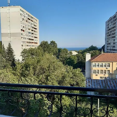 Sunny Sea Апартаменты